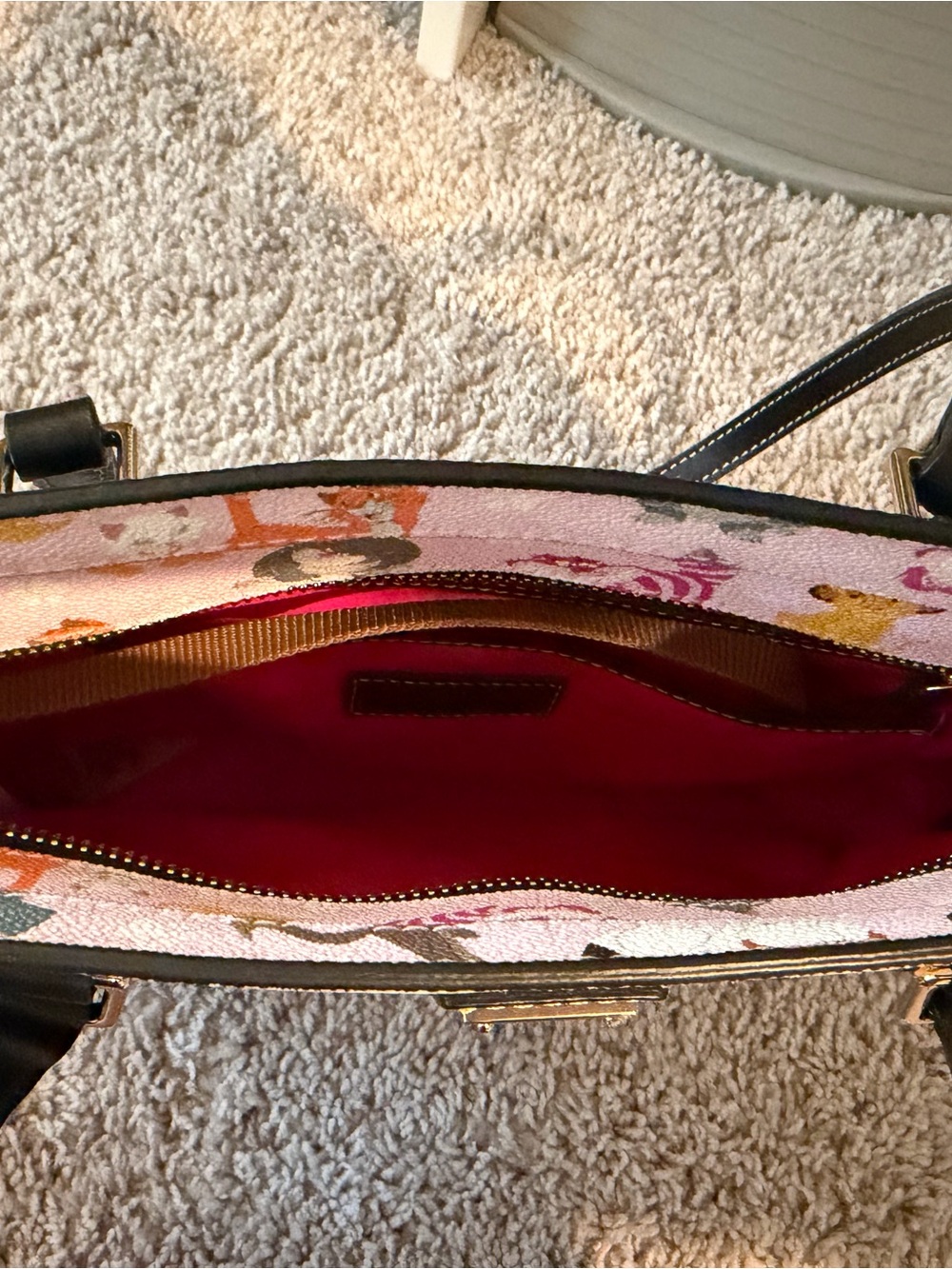 Dooney & Bourke Pink Cat Print Tote with Black Straps - Picture 4 of 4